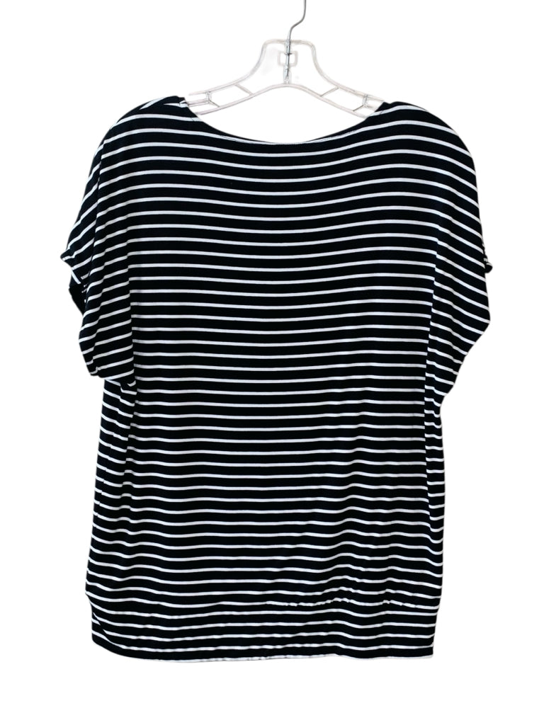 CHICO'S  medium TOP W