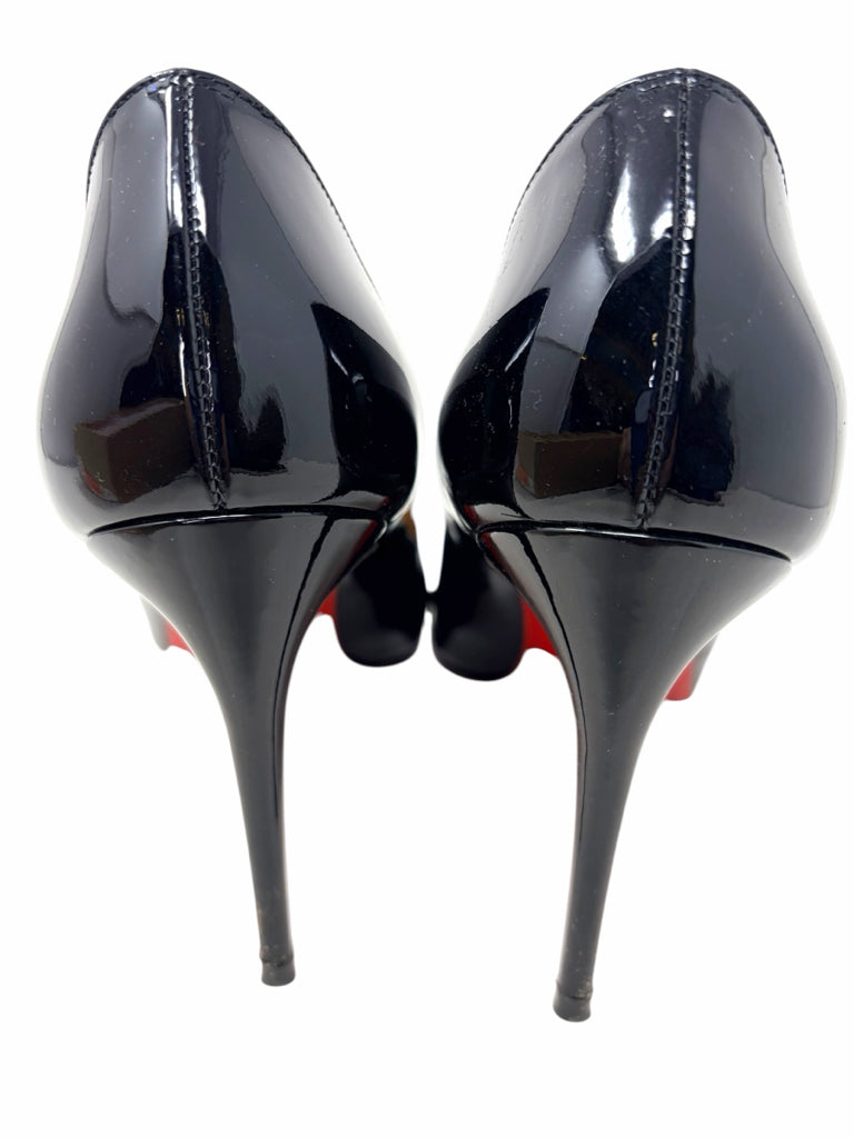 LOUBOUTIN Size 9 HEEL W