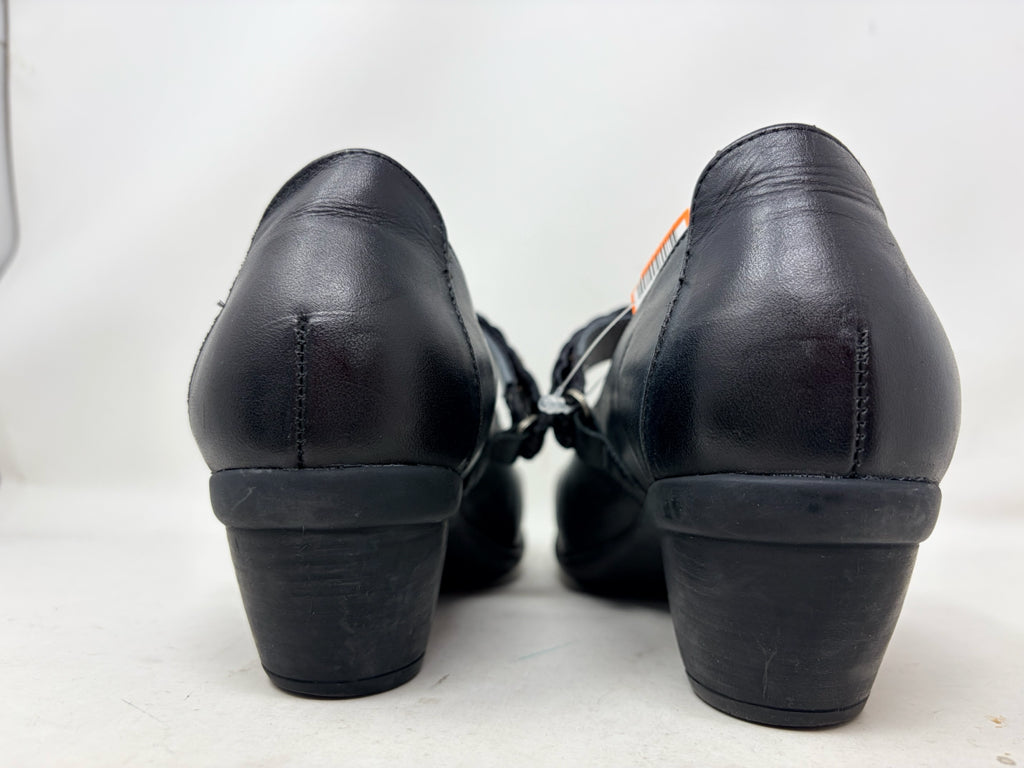 NAOT Size 7.5 HEEL W