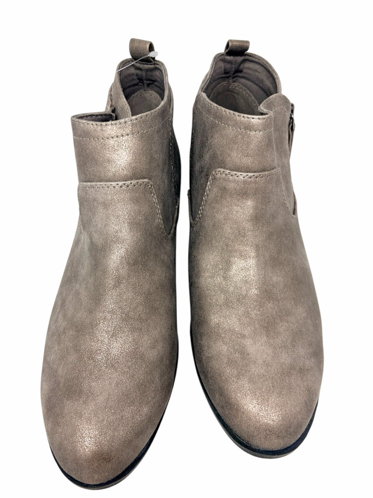 ARIZONA Size 11 BOOTIE W