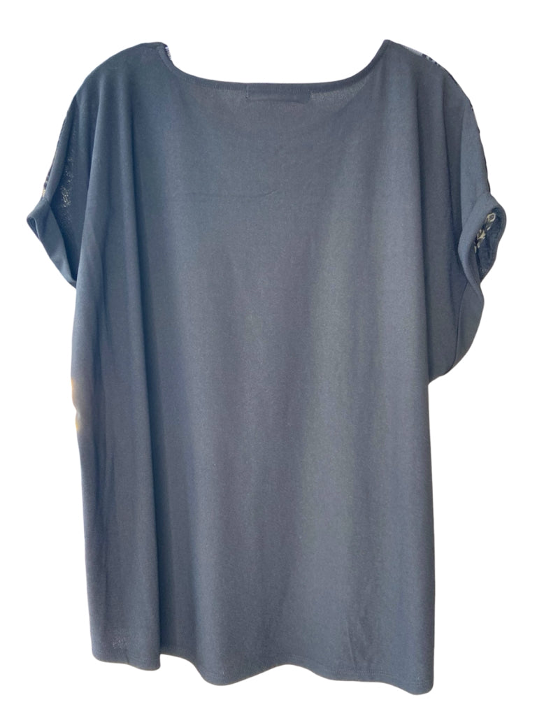 LOVE SCARLETT Size 2X TOP W