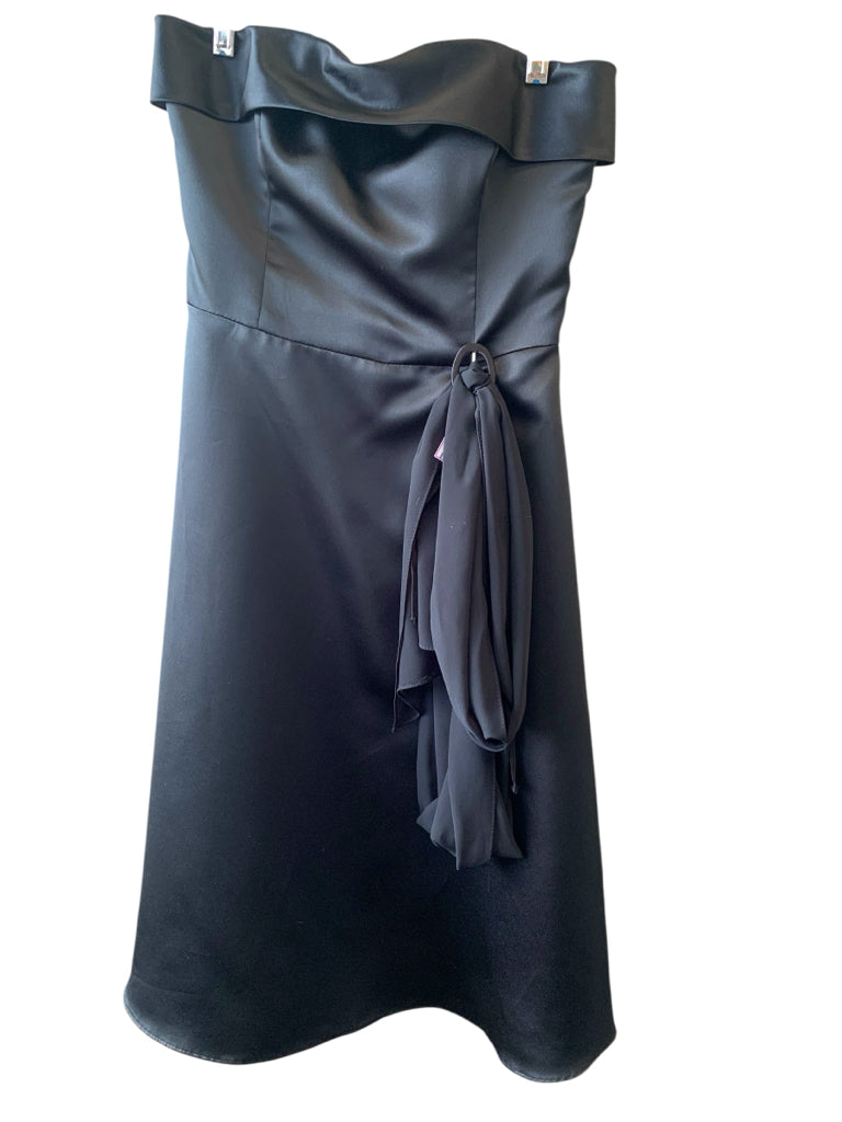 WHITE HOUSE BLACK MARKET  4 DRESS  W