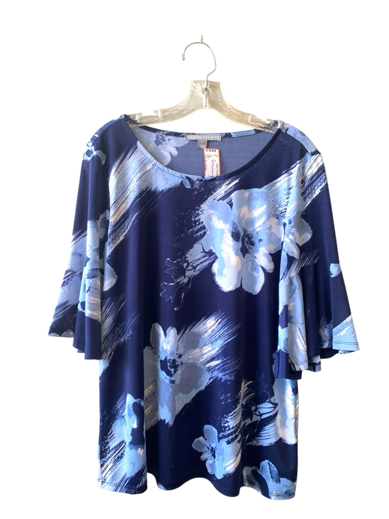 VALERIE STEVENS  large TOP  W