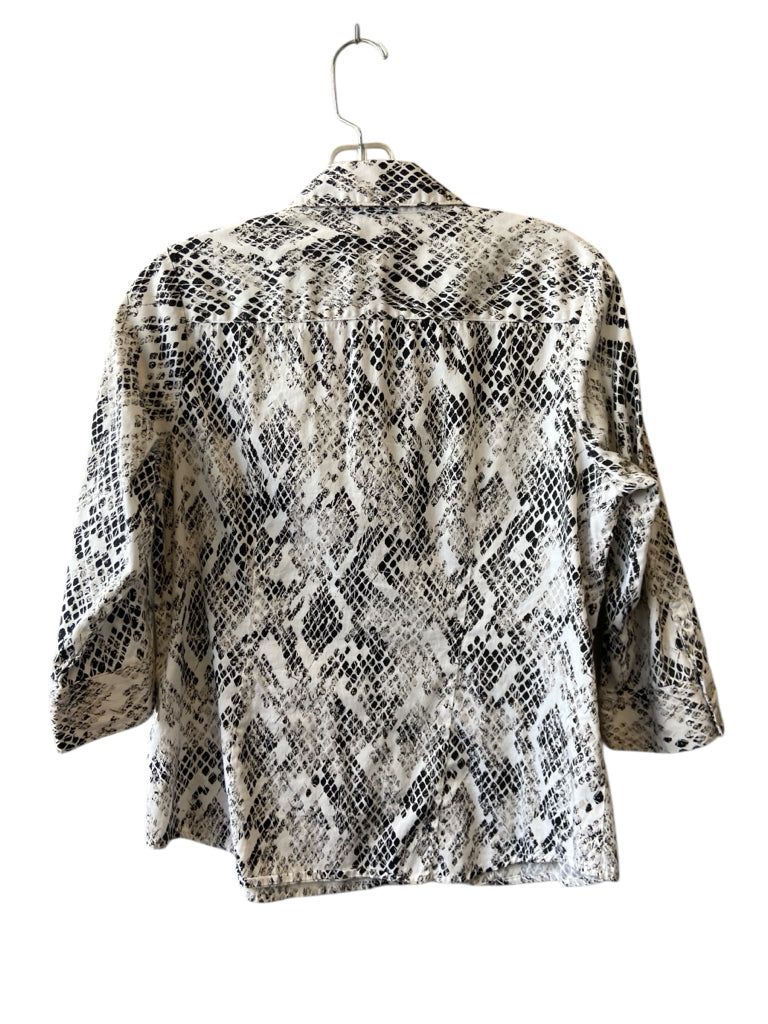 212 COLLECTION Size medium BLOUSE W