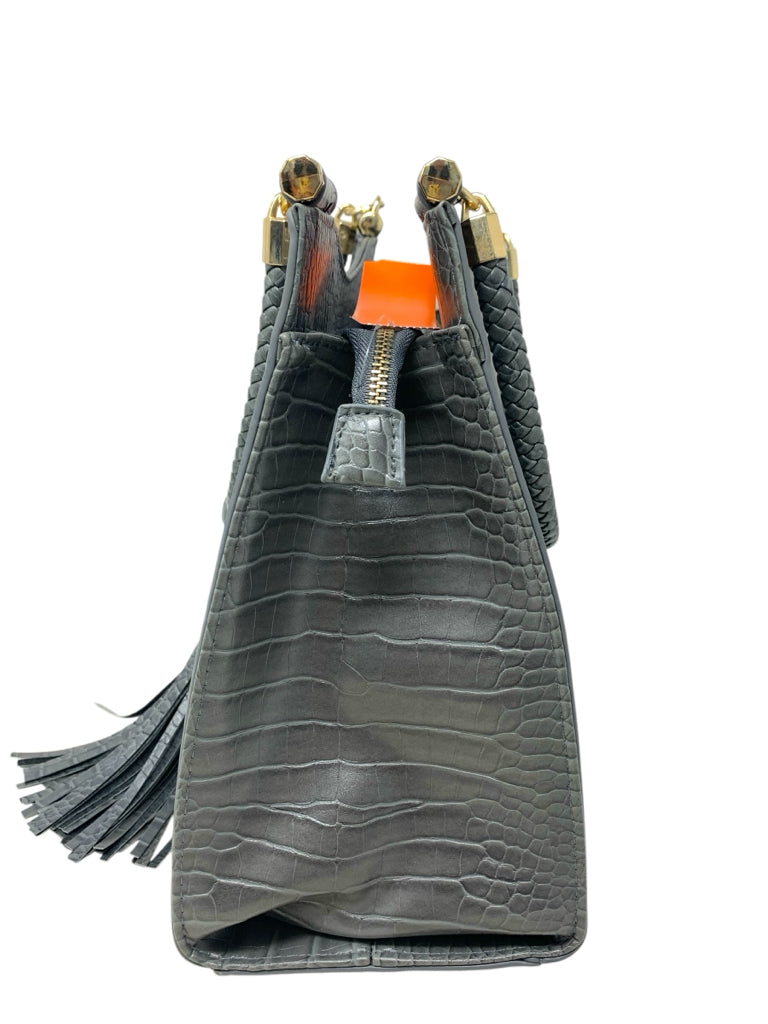 BEBE  NEW! HAND BAG