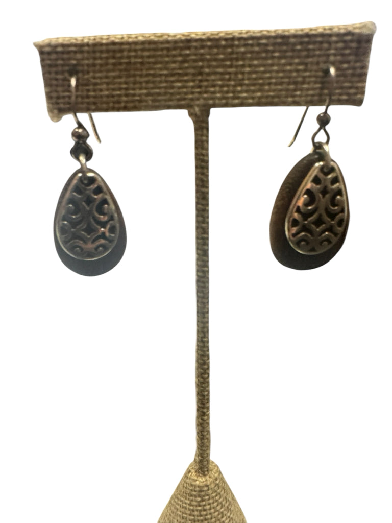 BRIGHTON  PIERCED EARRINGS