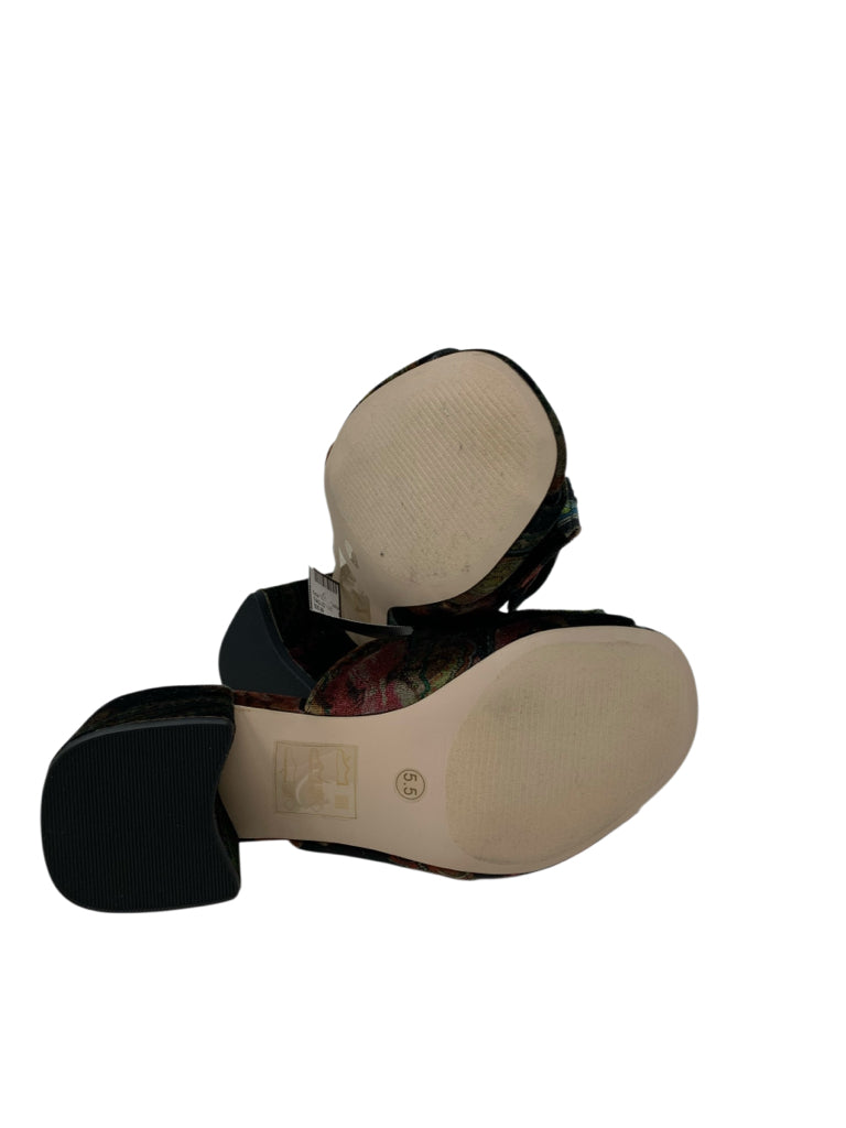 SOLE SOCIETY  5.5 HEEL G