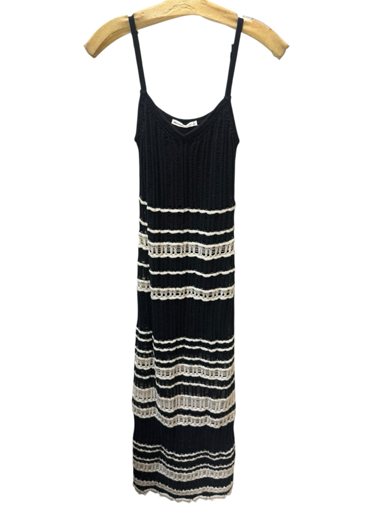 ABERCROMBIE & FITCH Size small SUN DRS W