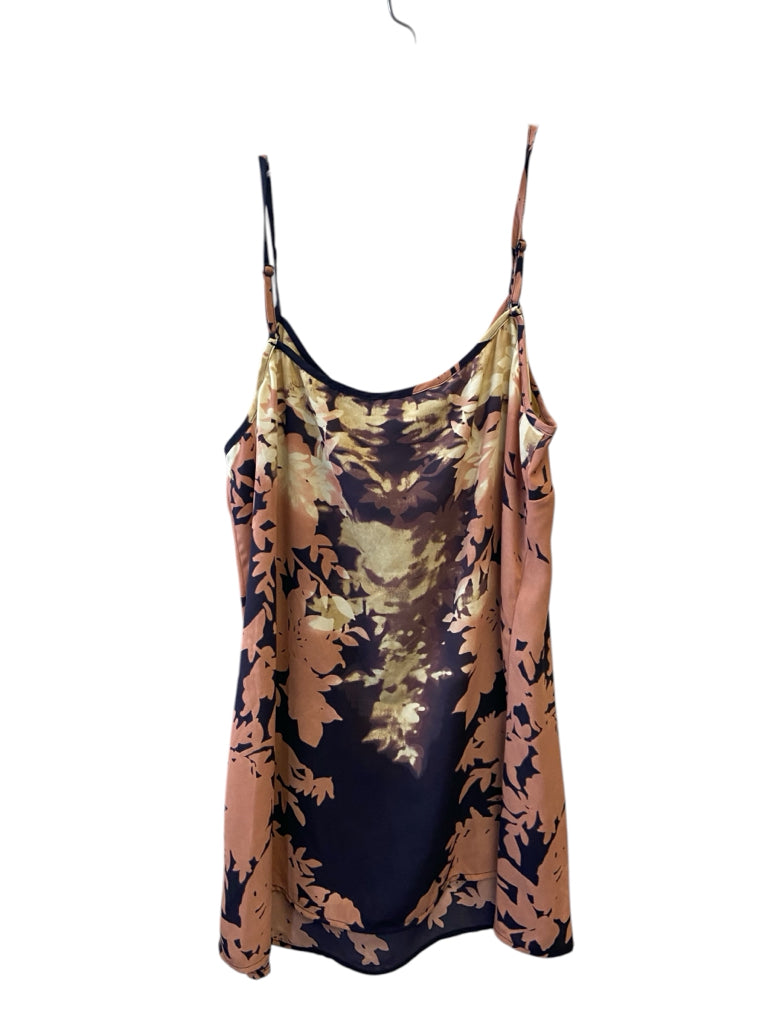 CABI Size large TANK W