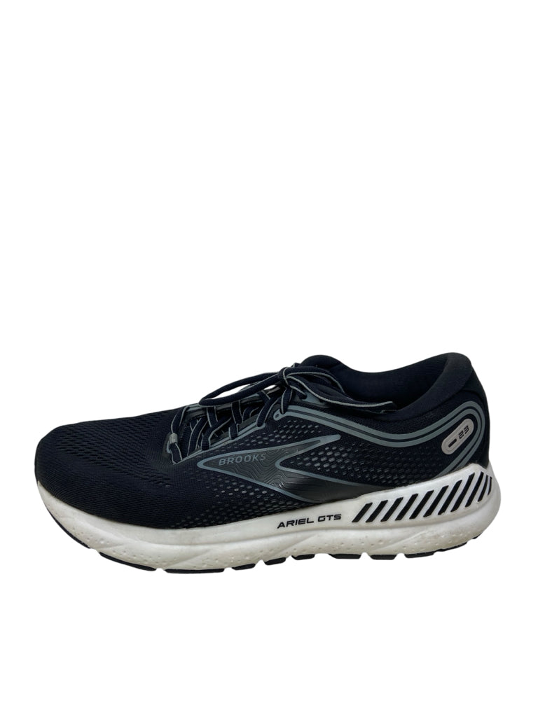 BROOKS Size 10.5 SNEAKERS W