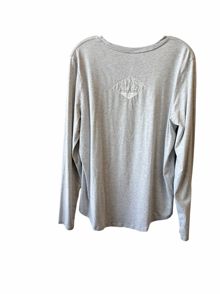 LULULEMON Size large GYM W