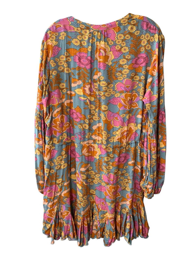 AAKAA  medium DRESS W