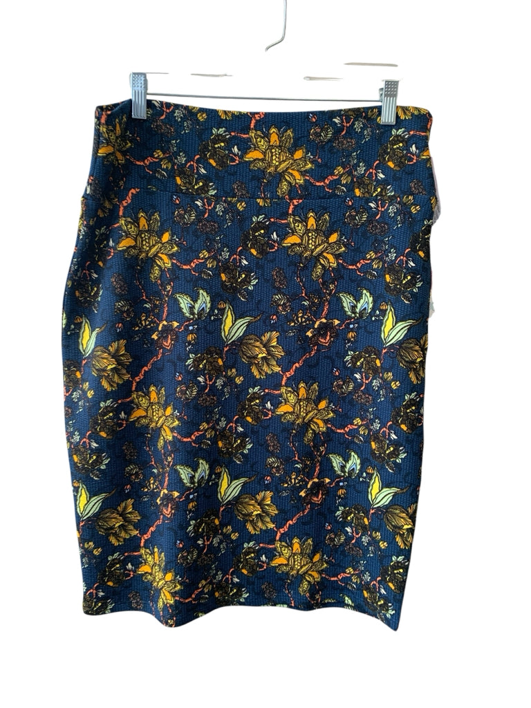LULA ROE Size xL SKIRT W
