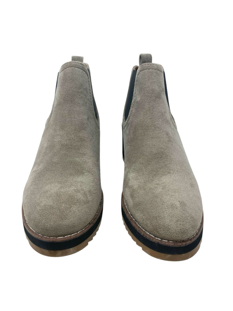 CORKY'S  9 BOOTIE W