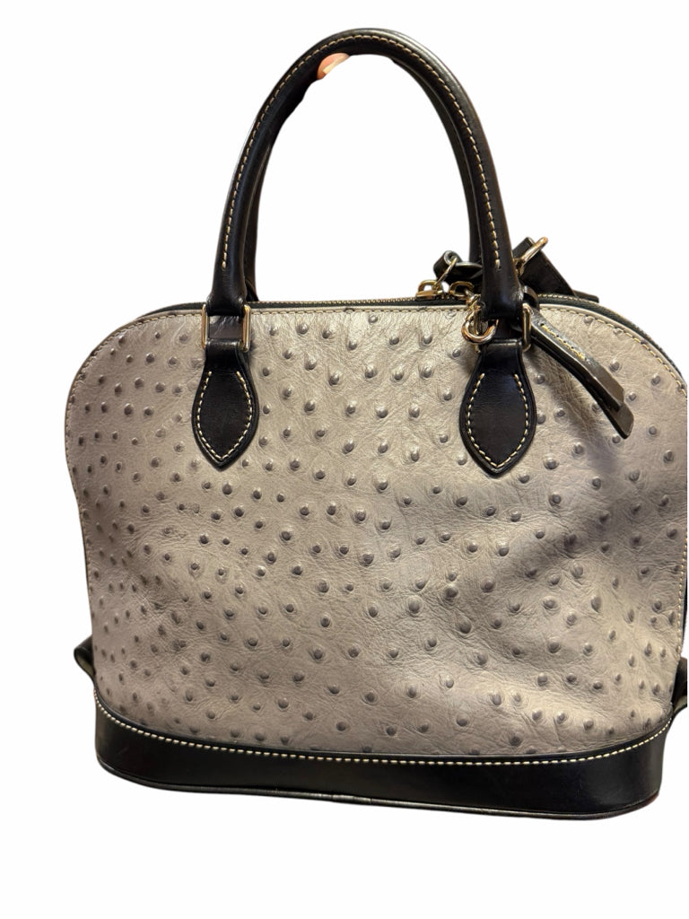 DOONEY & BOURKE Size medium HAND BAG