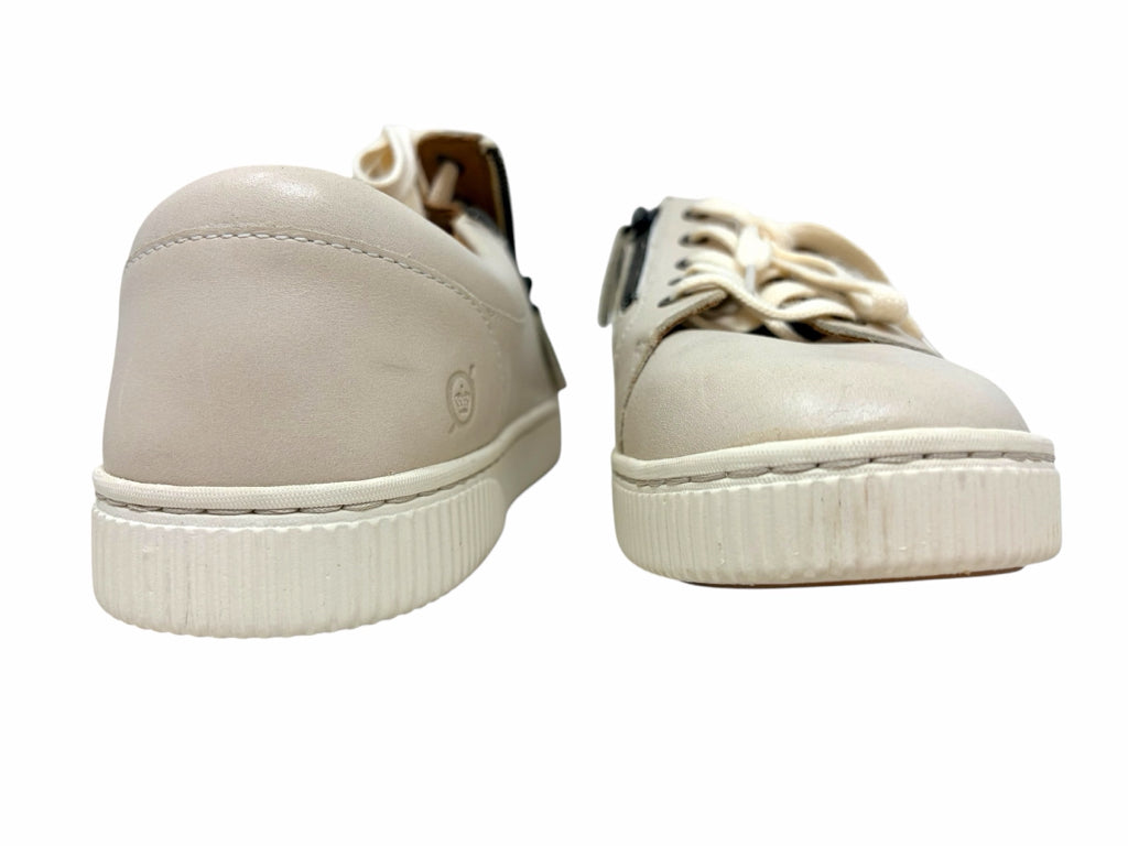 BORN Size 9.5 SNEAKERS W
