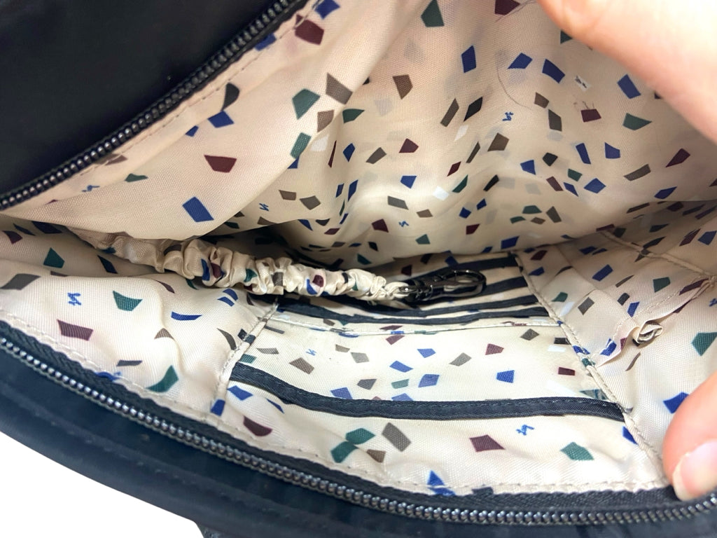 LUG Size medium PURSE W