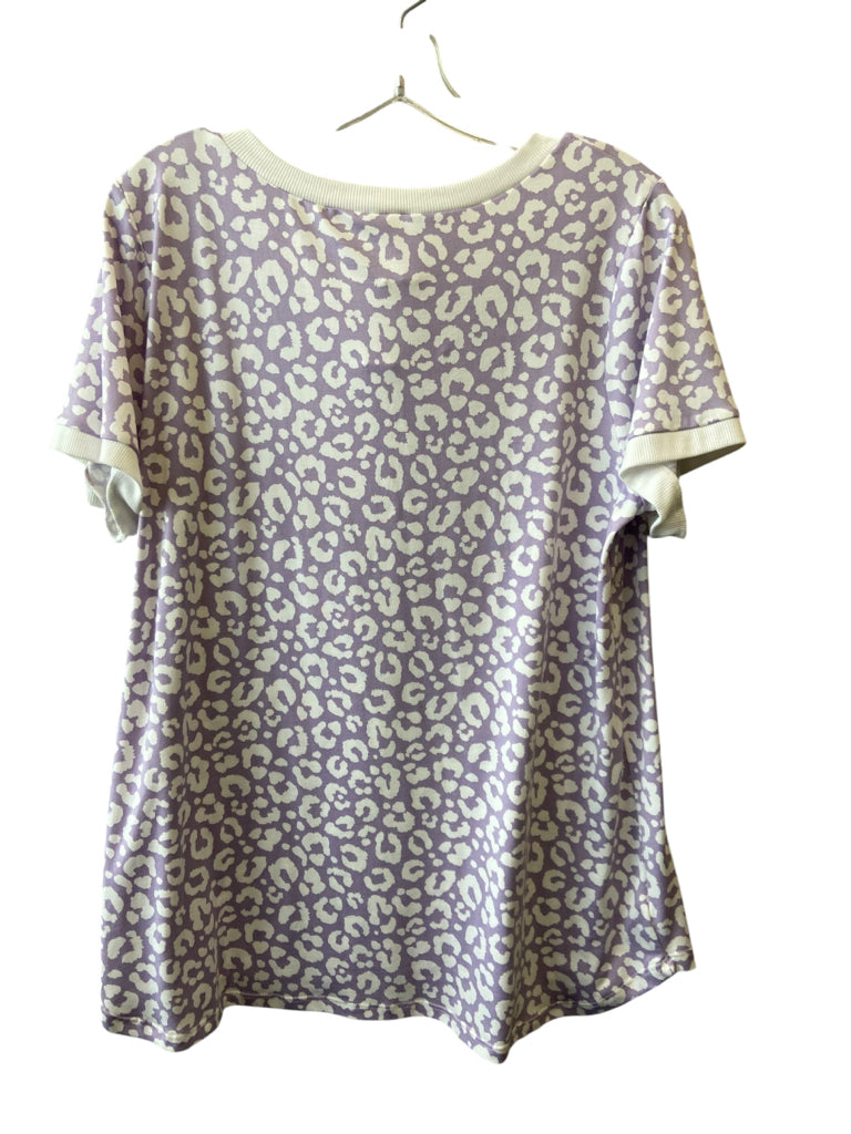SEW IN LOVE Size large TOP  W