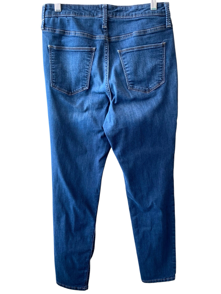 UNIVERSAL THREADS  10 JEANS W