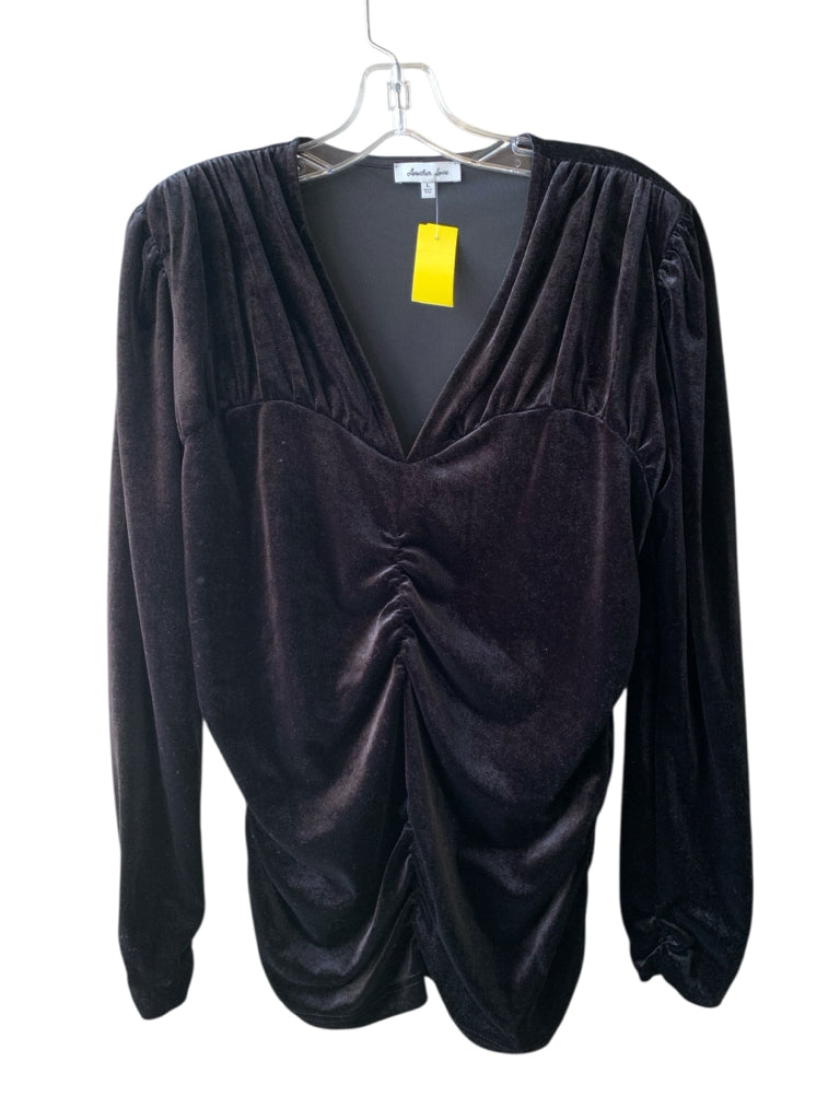 ANOTHER LOVE  large TOP  W