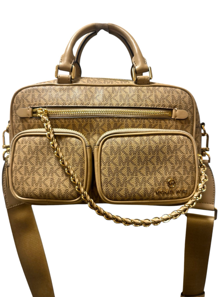 MICHAEL KORS Size medium HAND BAG