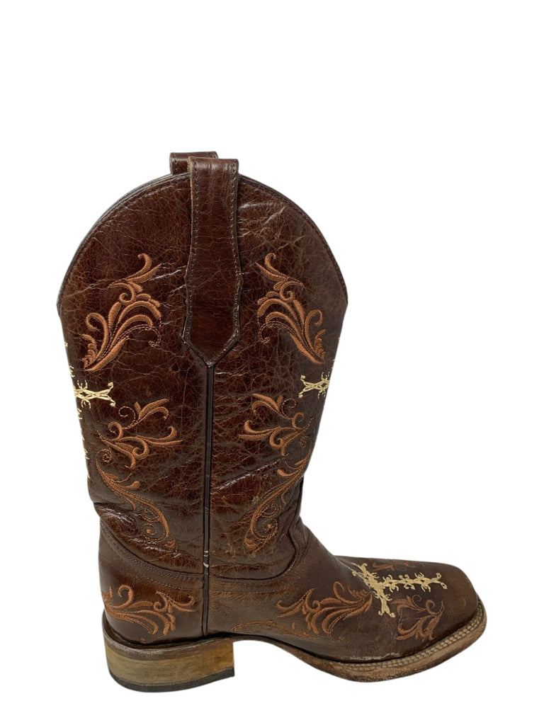 CIRCLE G Size 8 BOOT W