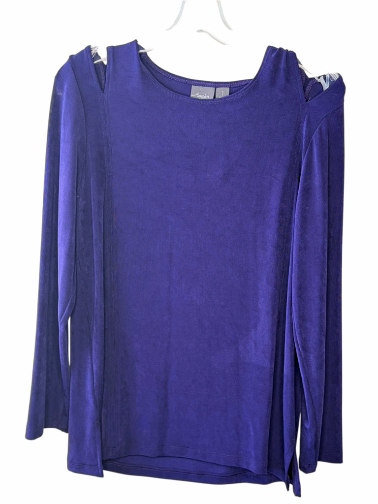 CHICO'S Size medium TOP  W