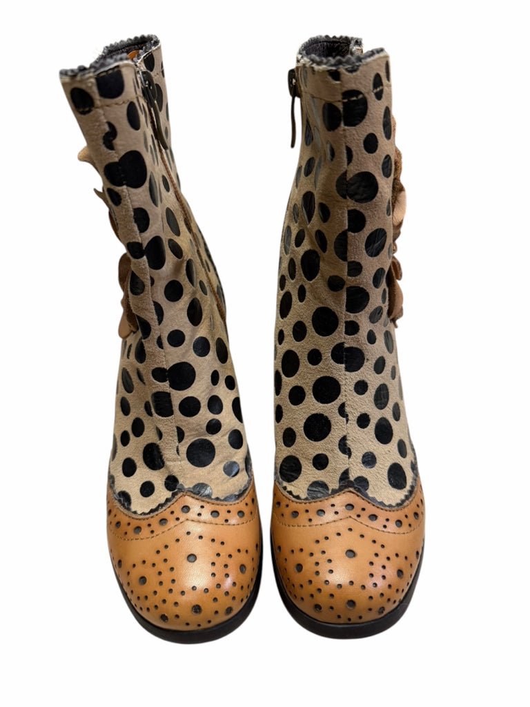 L'ARTISTE Size 5 BOOTIE W