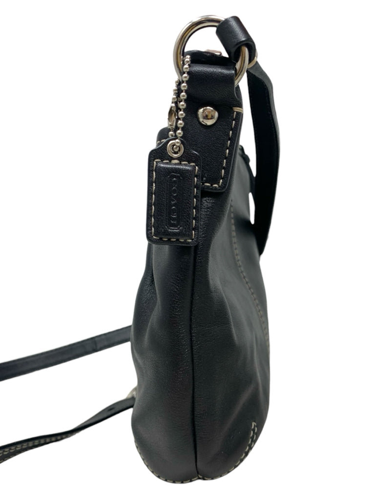 COACH  small CROSSBODY W