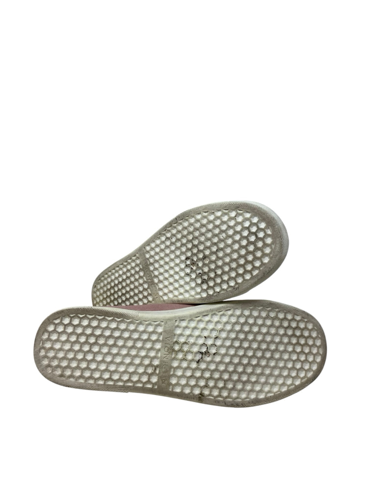 VIONIC Size 8 SNEAKERS W