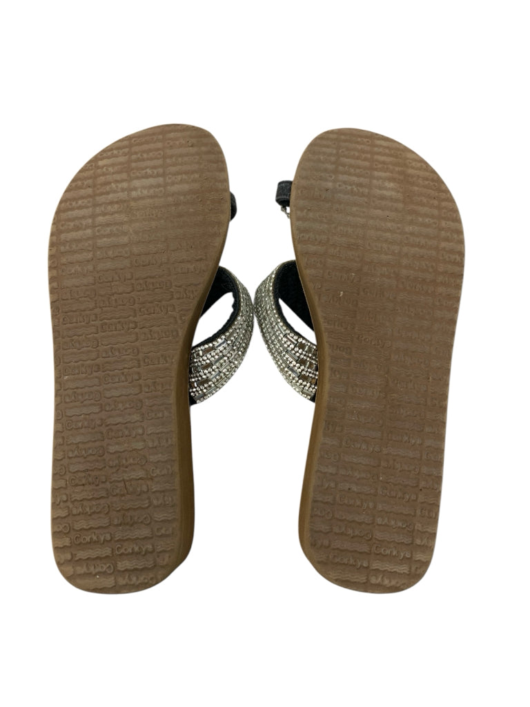 CORKY'S  8 FLIPFLOP W