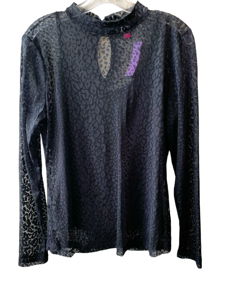 VINCE CAMUTO  medium TOP W