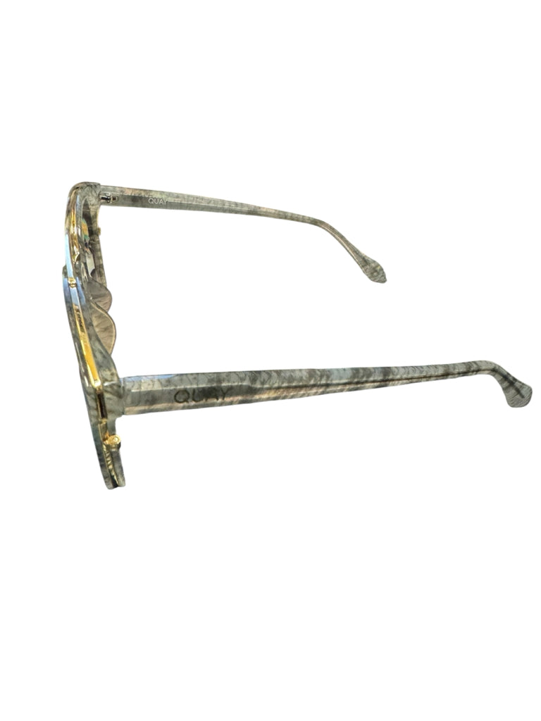 QUAY  ADULT SUNGLASSES