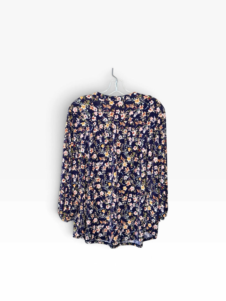 VINCE CAMUTO Size xL TOP W