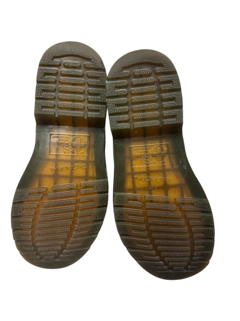 DR. MARTENS  7 BOOT W