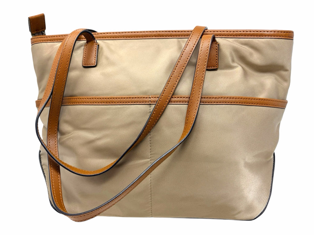 MICHAEL KORS Size medium PURSE W