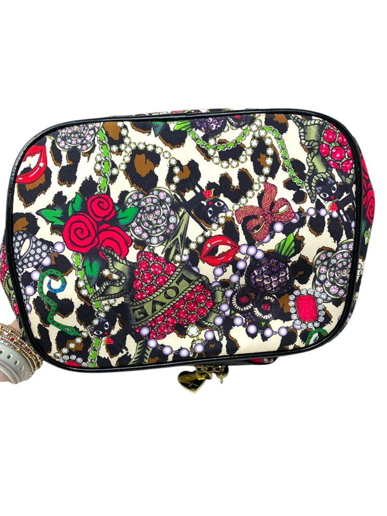 BETSEY JOHNSON  s/M MAKEUP BAG