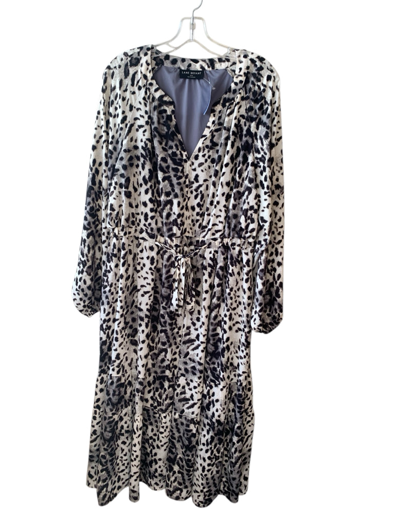 LANE BRYANT  14/16 DRESS  W