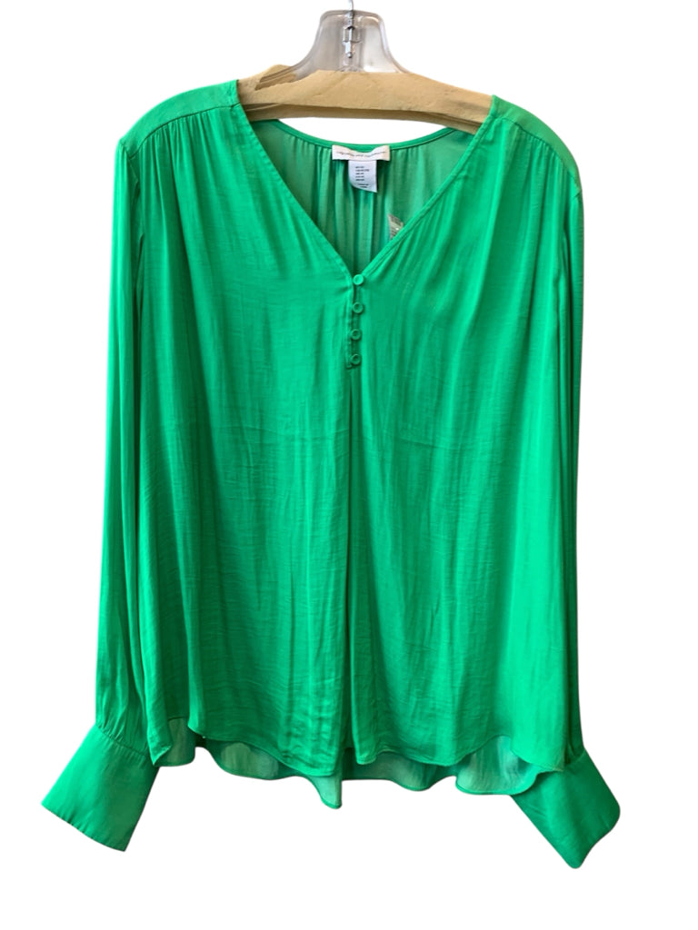 CUPCAKES & CASHMERE Size xL TOP W