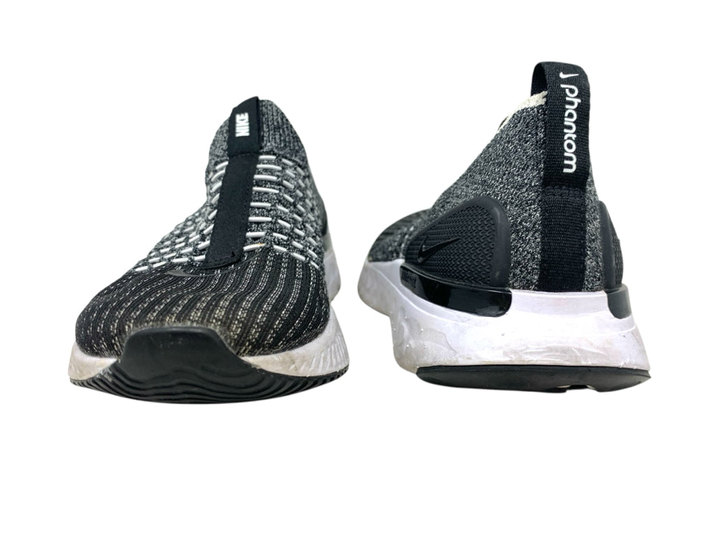 NIKE  7 SNEAKERS W