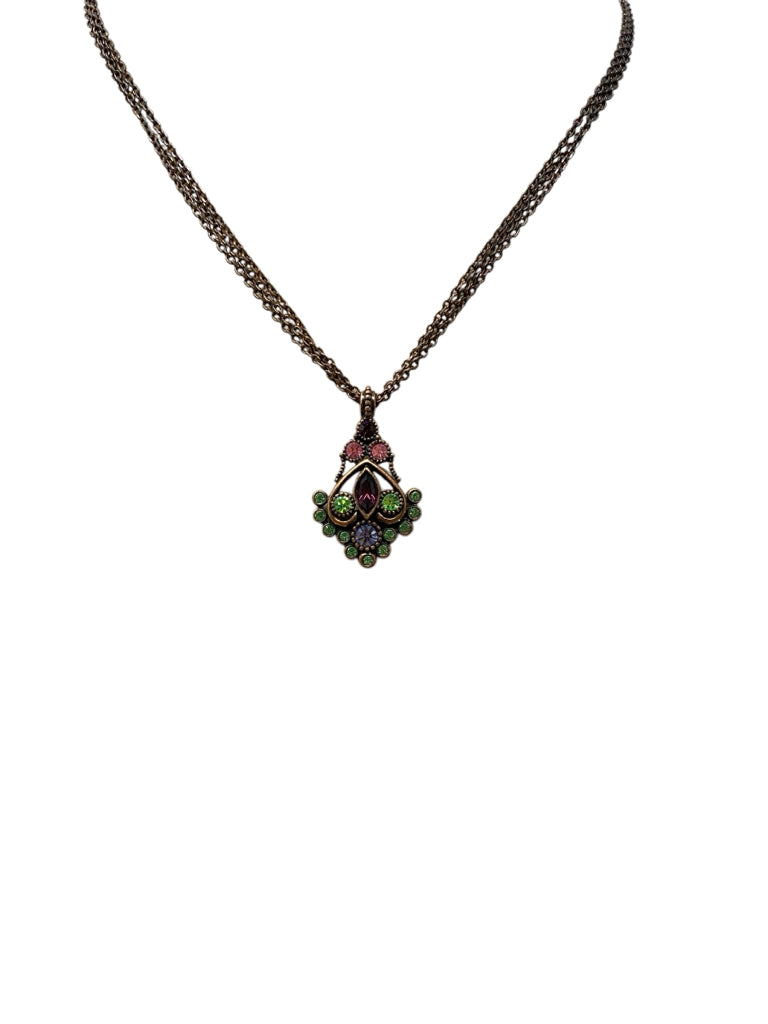 PREMIER DESIGNS NECKLACE W