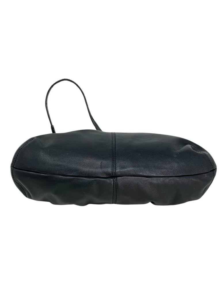 COACH  medium PURSE W