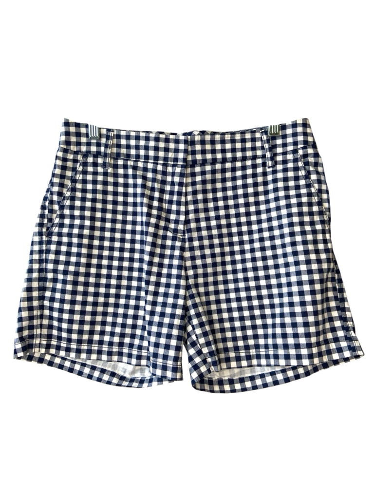 IZOD Size 4 SHORT W