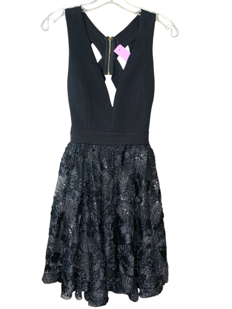 TRAC  small DRESS W