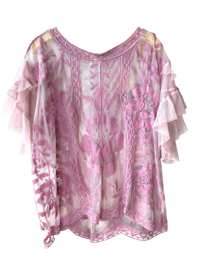 UMGEE Size medium TOP  W