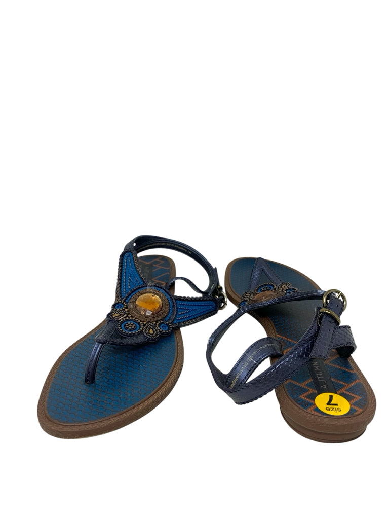 AUTUMN RUN  7 SANDALS W