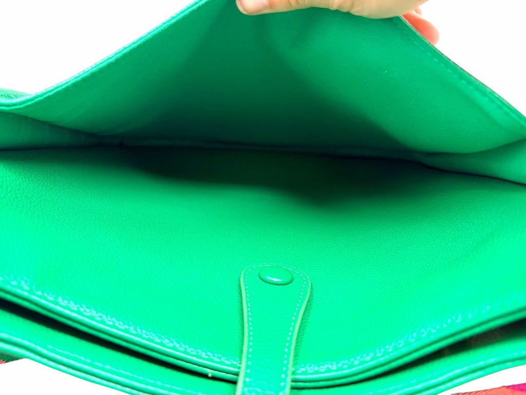 AH*DORNED Size medium CROSSBODY W