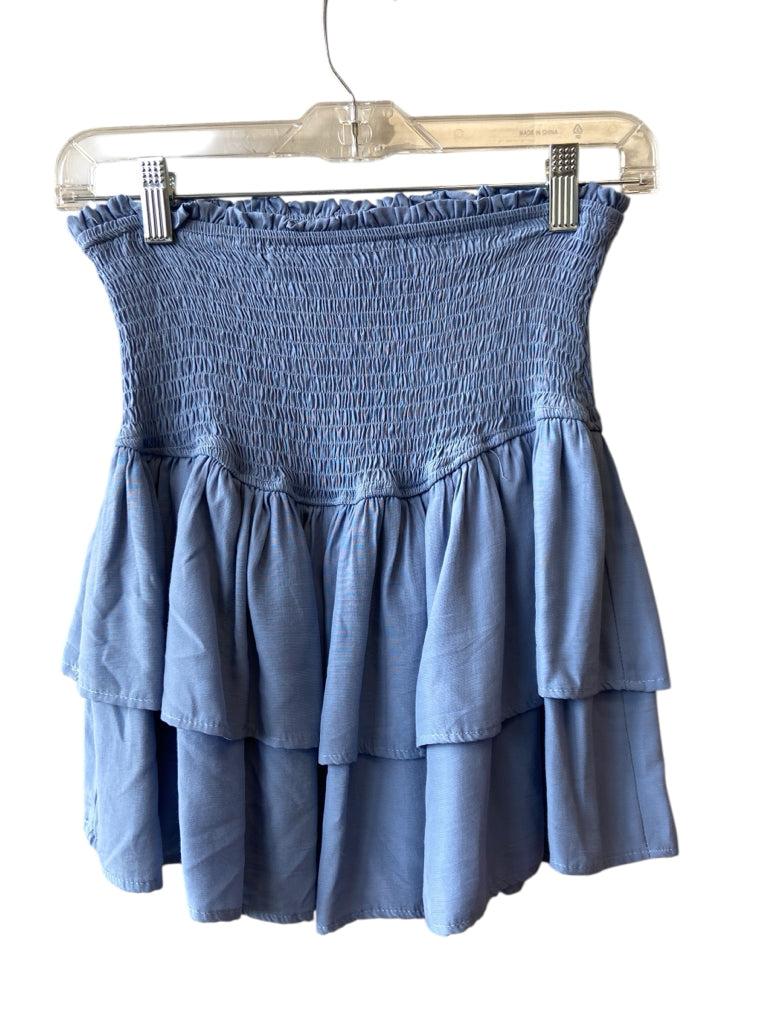 L LOVE Size medium SKIRT W