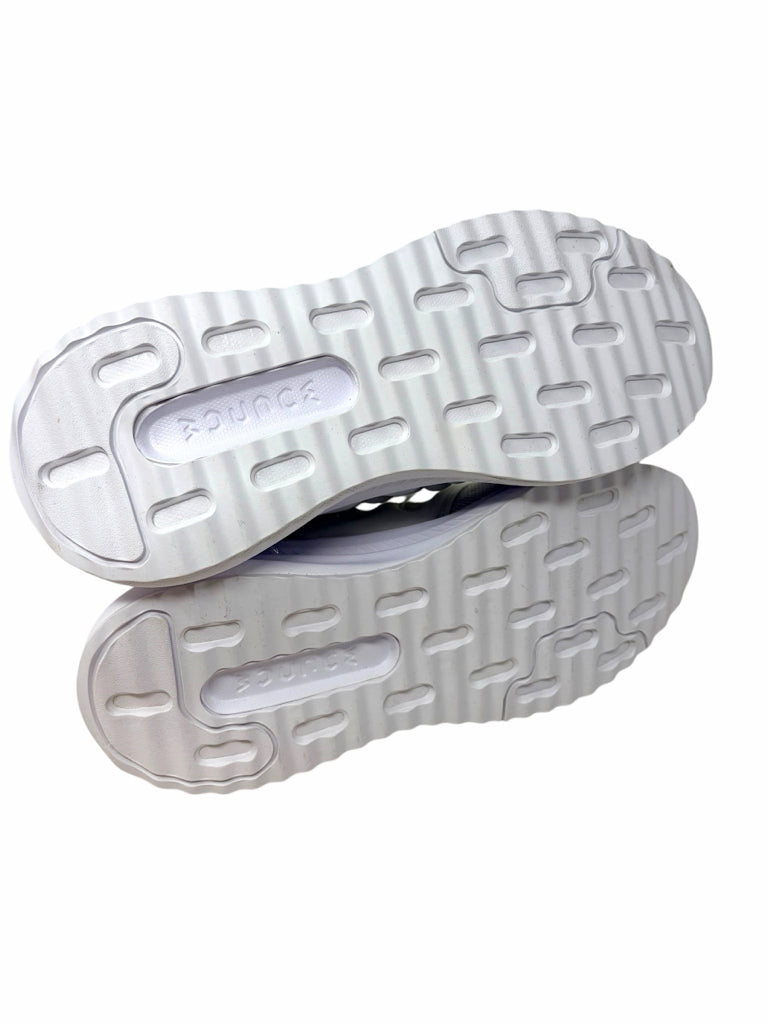 ADIDAS Size 6 SNEAKERS W