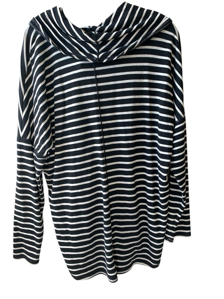 MAX STUDIO  medium TOP  W